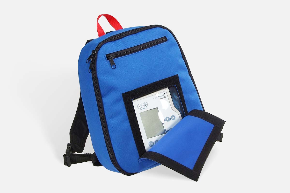 LH-Rucksack-blaugrau-einzeln-blau-klein