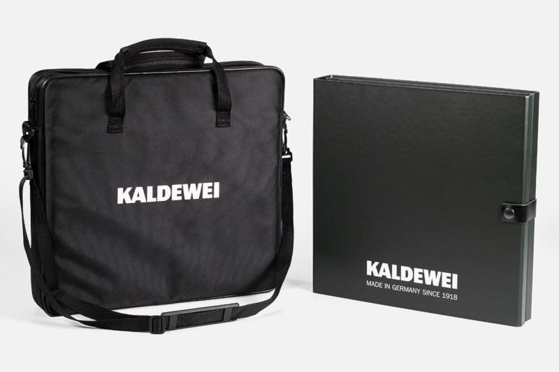 Jetzt mehr über die Kollektionsmappe von iba LOGO erfahrern