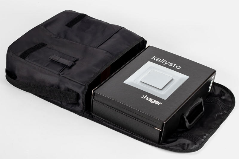 sample-packaging-advertising-bag-with-logo-printed